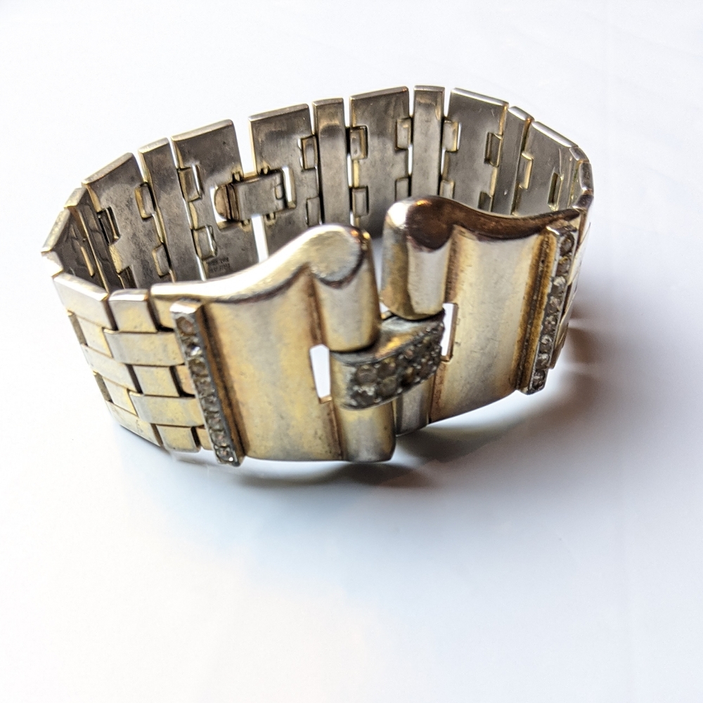 Vintage Signed Trifari Golden Cuff Bracelet